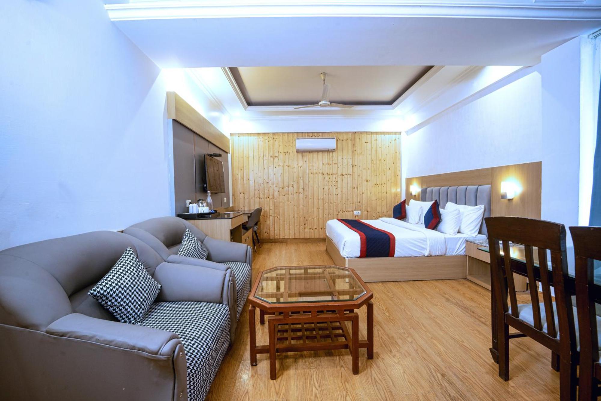 Grand Legacy Beacon, Dehradun Ξενοδοχείο Εξωτερικό φωτογραφία