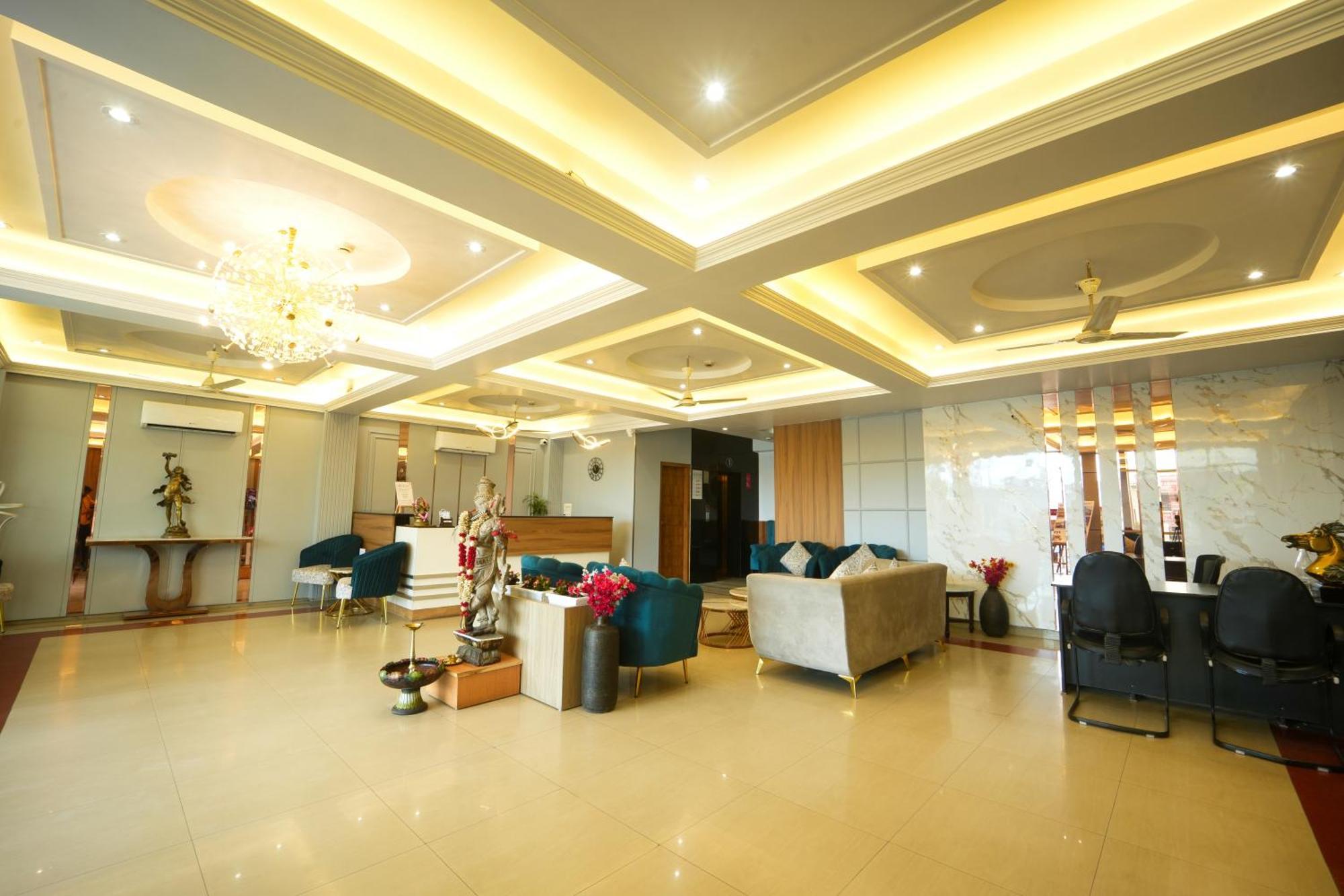 Grand Legacy Beacon, Dehradun Ξενοδοχείο Εξωτερικό φωτογραφία